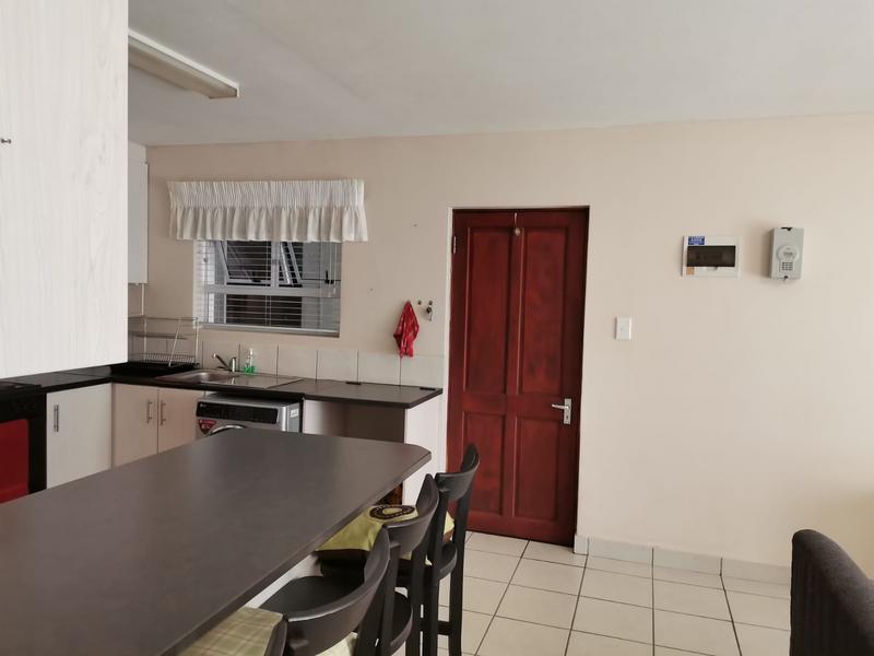 To Let 2 Bedroom Property for Rent in Island View Western Cape